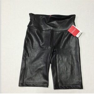 Spanx Shorts Small